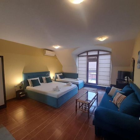 Cosy Apartments And Spectacular Rooms Fotiadis Veliko Tărnovo Esterno foto