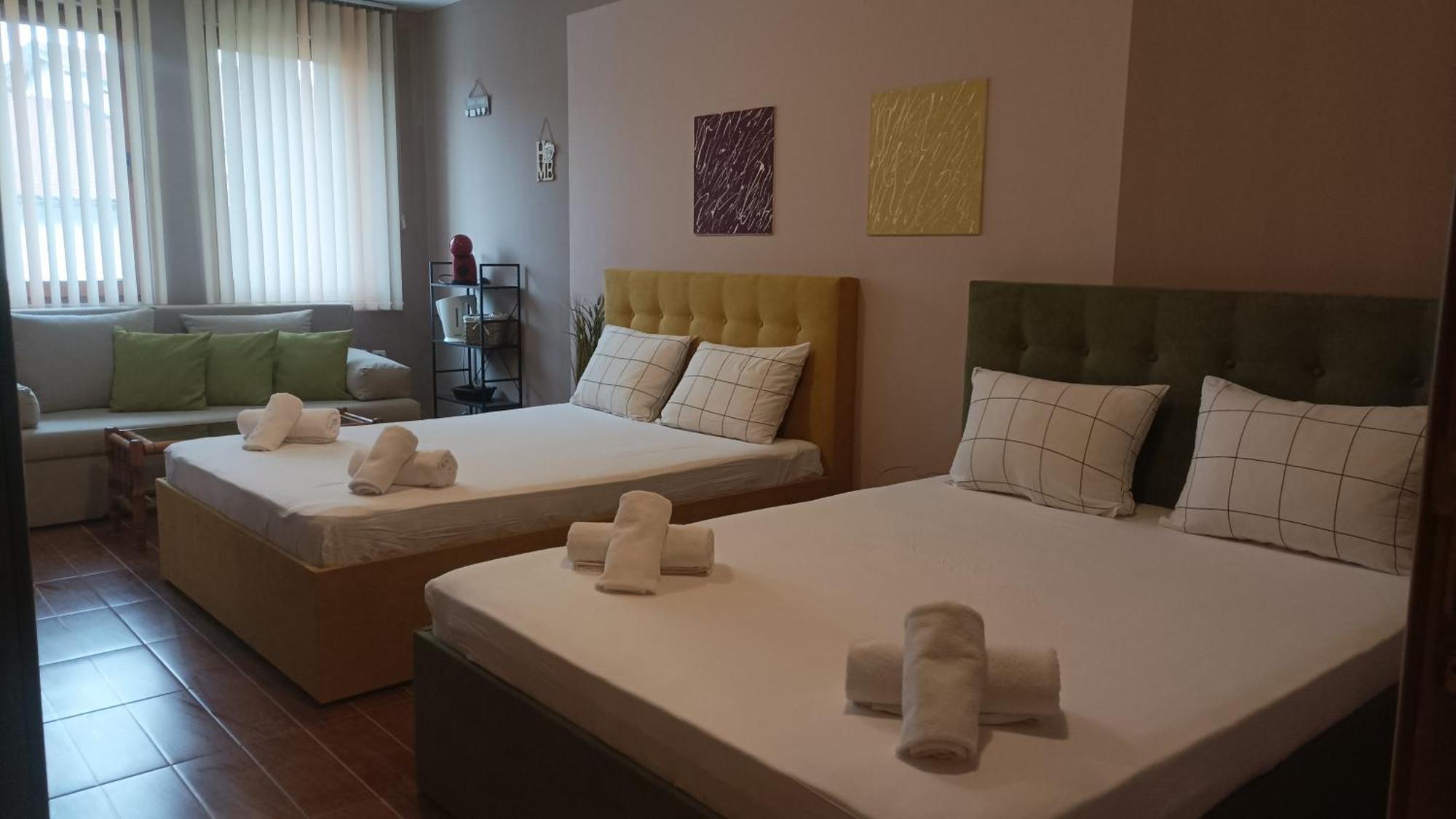 Cosy Apartments And Spectacular Rooms Fotiadis Veliko Tărnovo Esterno foto