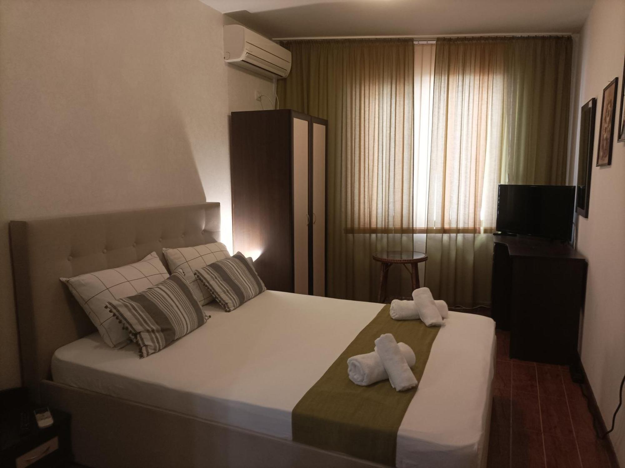 Cosy Apartments And Spectacular Rooms Fotiadis Veliko Tărnovo Esterno foto
