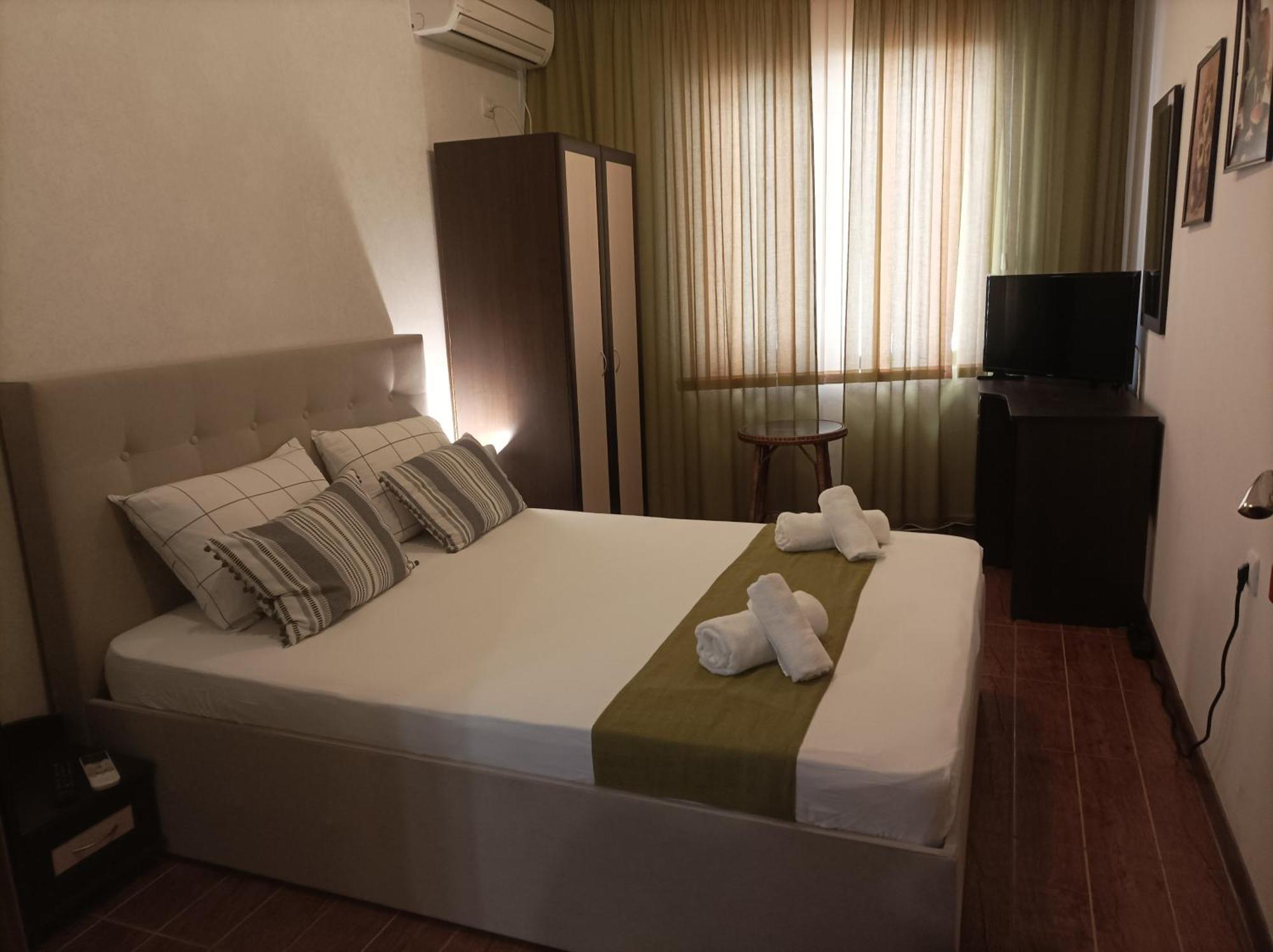 Cosy Apartments And Spectacular Rooms Fotiadis Veliko Tărnovo Esterno foto