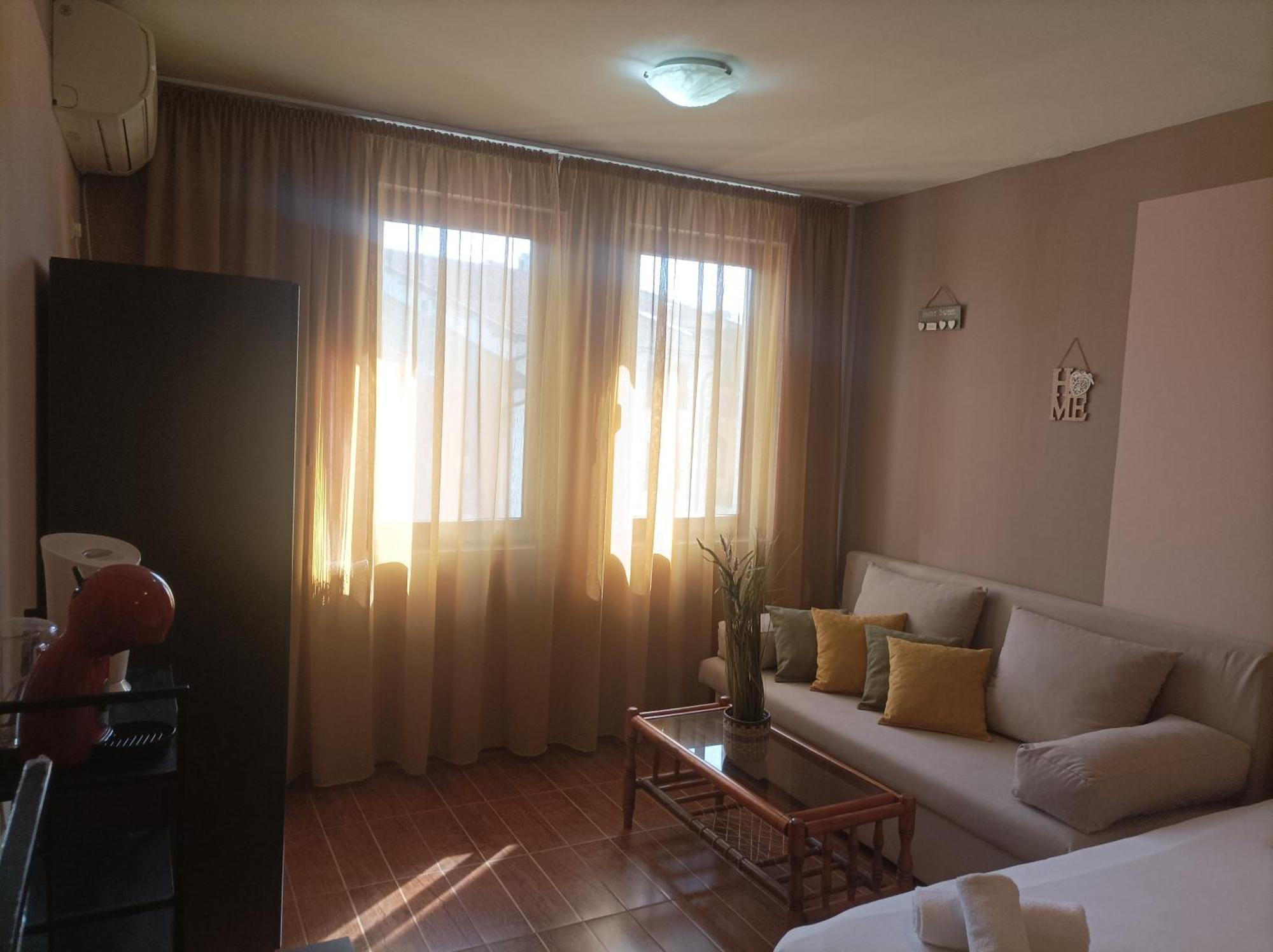 Cosy Apartments And Spectacular Rooms Fotiadis Veliko Tărnovo Esterno foto