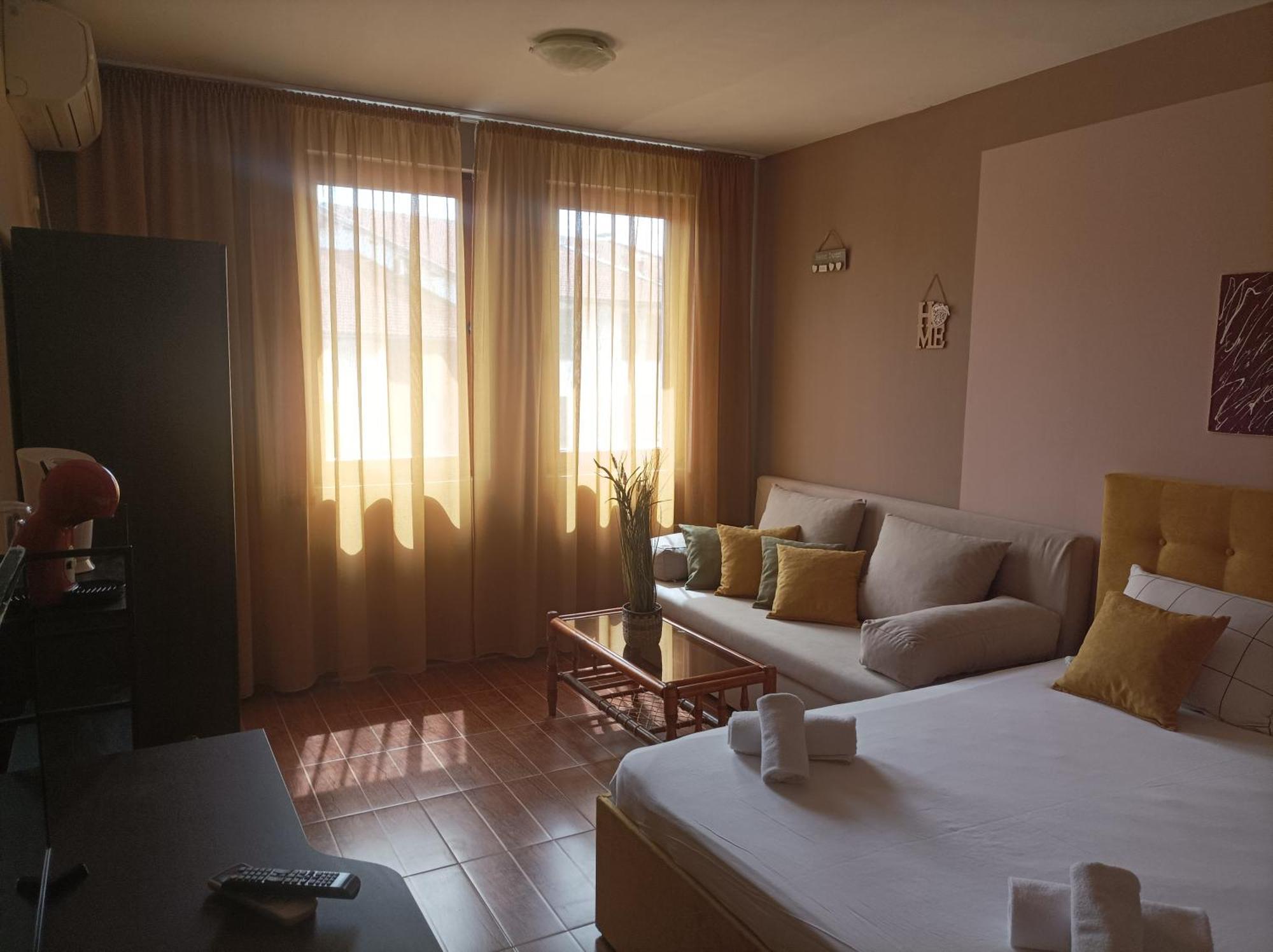 Cosy Apartments And Spectacular Rooms Fotiadis Veliko Tărnovo Esterno foto