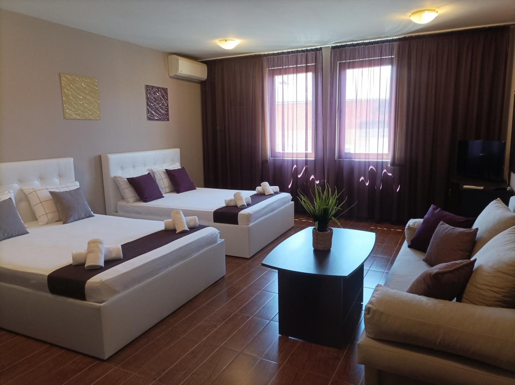 Cosy Apartments And Spectacular Rooms Fotiadis Veliko Tărnovo Esterno foto
