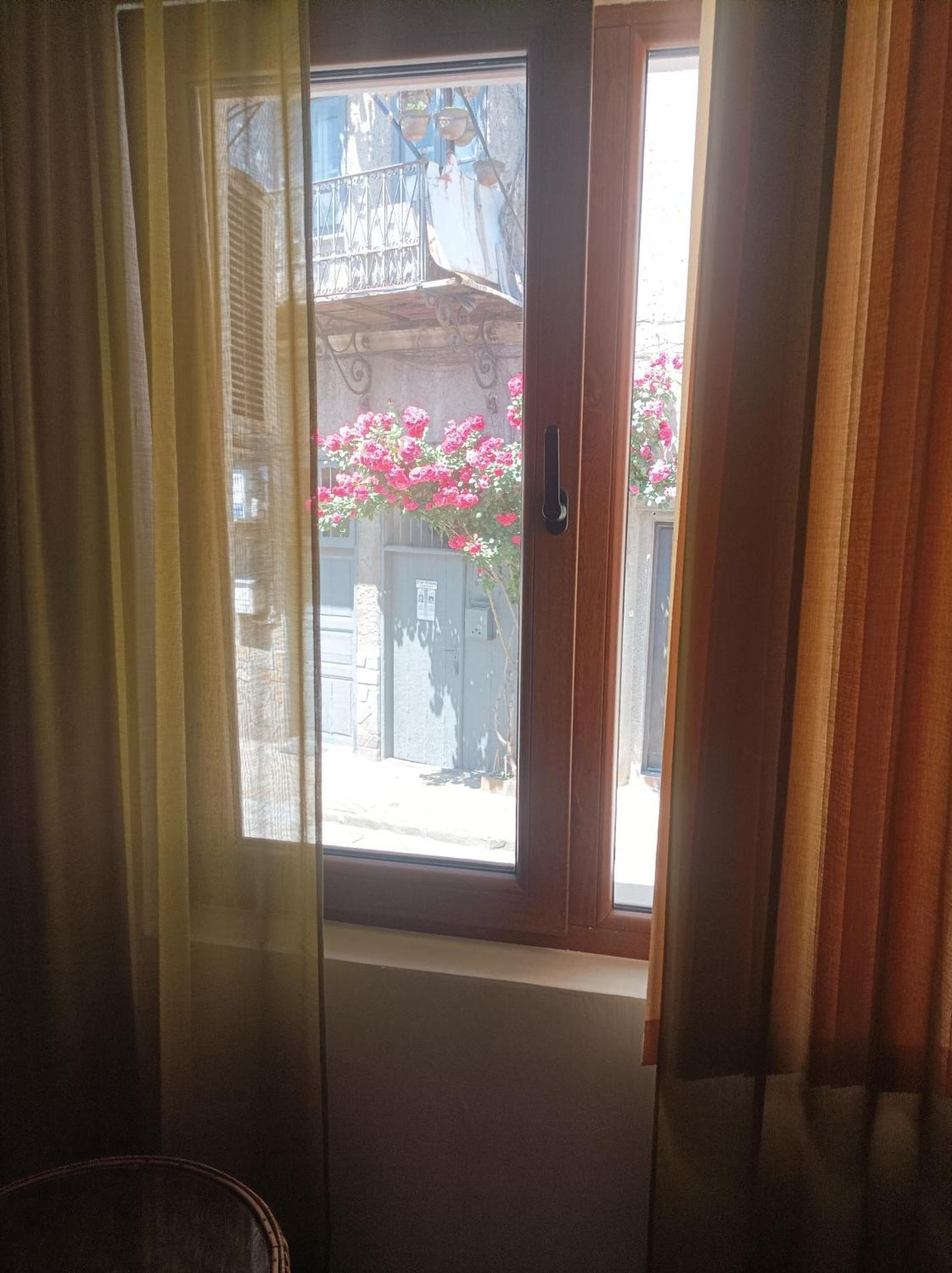 Cosy Apartments And Spectacular Rooms Fotiadis Veliko Tărnovo Esterno foto